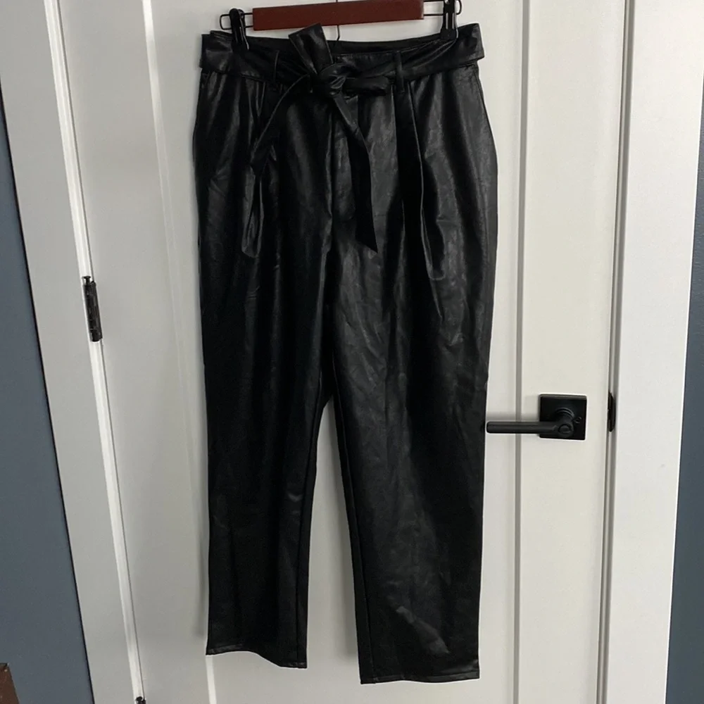 NWT Express Black Faux Leather Super High Rise Belted Ankle Pants